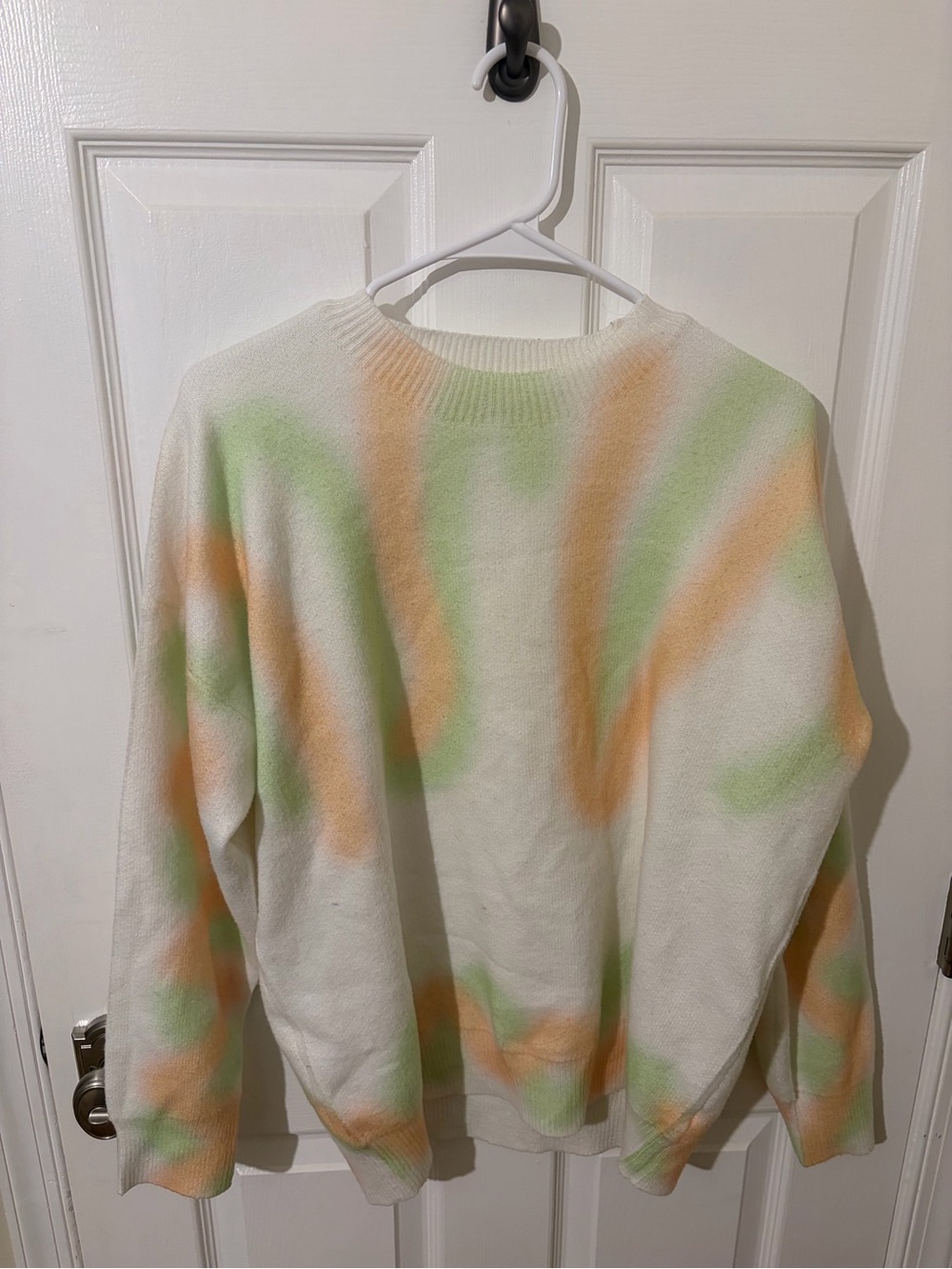Sherbert colored sweater - Picture 1 of 3